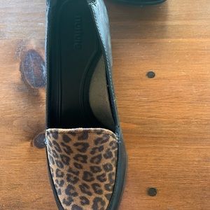 Comfort shoes with Nice wedge heal